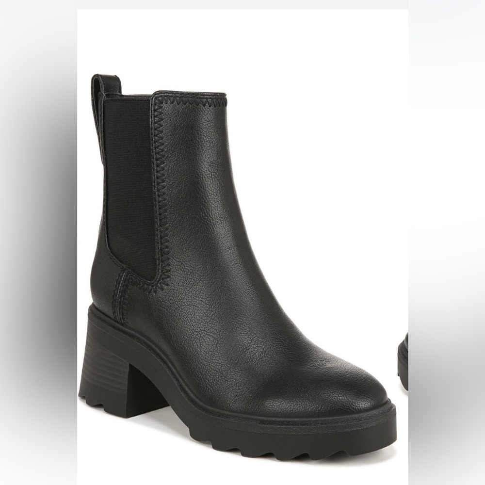 Platform bootie